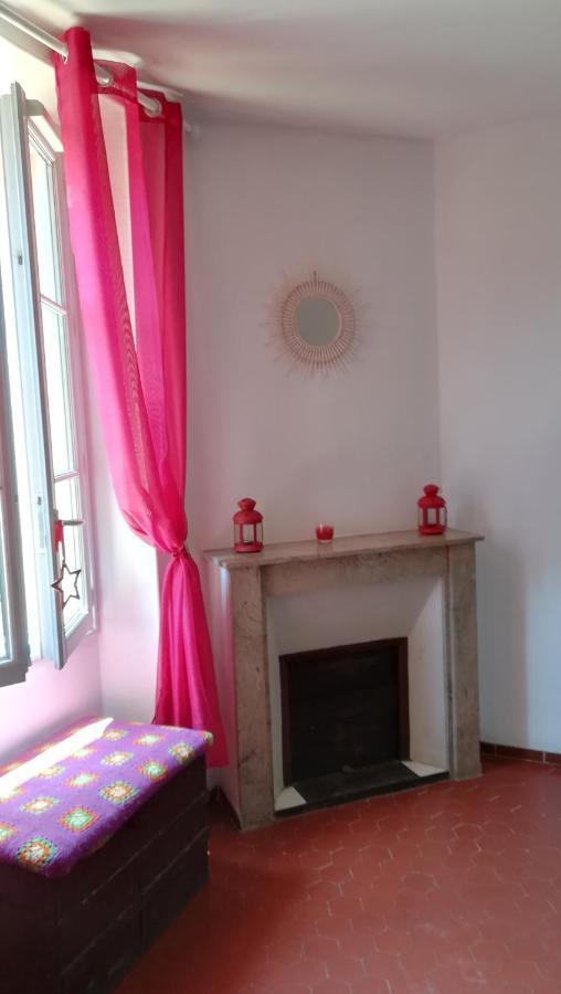 לינה וארוחת בוקר בריניול Lolifan En Provence מראה חיצוני תמונה
